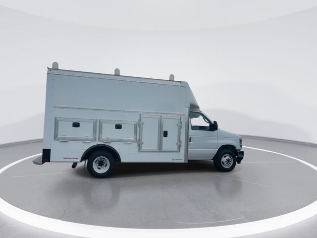 2026 Ford E-350SD Cutaway