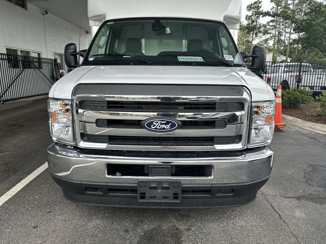 2026 Ford E-350SD Cutaway
