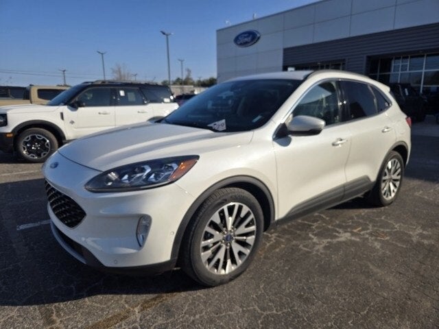 2020 Ford Escape Titanium Hybrid