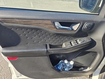 2020 Ford Escape Titanium Hybrid