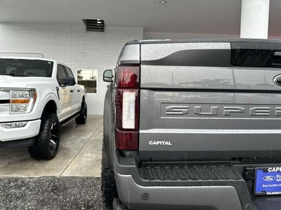 2022 Ford F-250SD Lariat