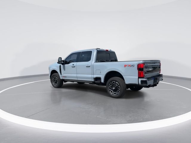 2025 Ford F-350SD Platinum