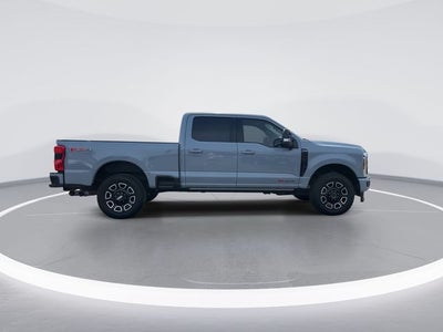2025 Ford F-350SD Platinum