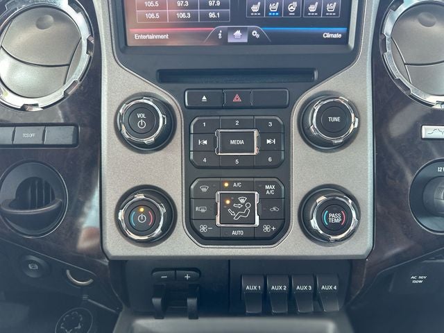 2015 Ford F-350SD Platinum DRW