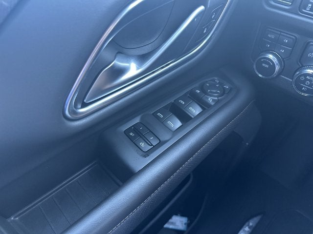 2022 GMC Yukon XL AT4