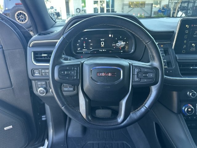 2022 GMC Yukon XL AT4