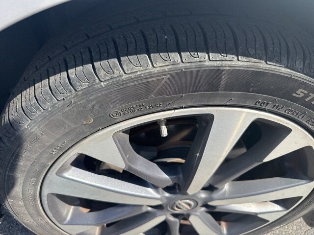 2016 Nissan Altima 2.5 SR