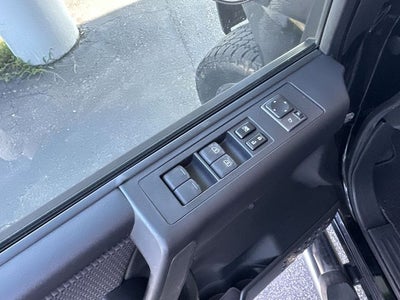 2012 Nissan Titan SV