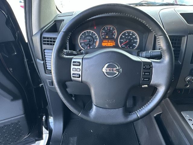 2012 Nissan Titan SV