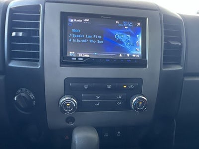 2012 Nissan Titan SV