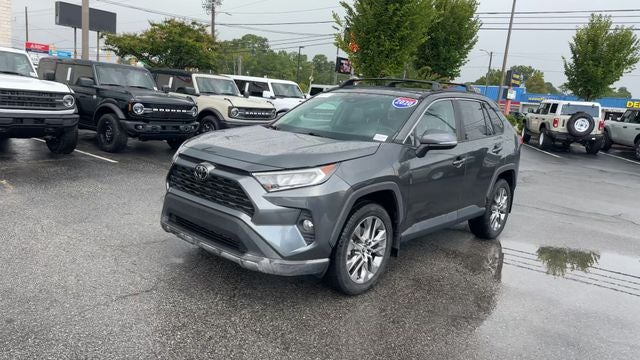 2020 Toyota RAV4 XLE Premium