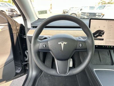 2025 Tesla Model Y Performance