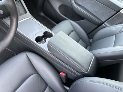 2025 Tesla Model Y Performance