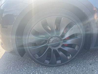 2025 Tesla Model Y Performance