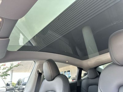 2025 Tesla Model Y Performance