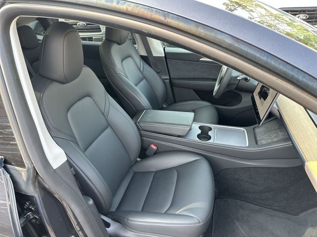 2025 Tesla Model Y Performance