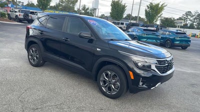 2024 Kia Seltos LX