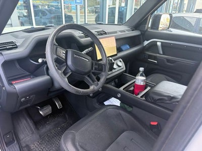 2023 Land Rover Defender 110 V8