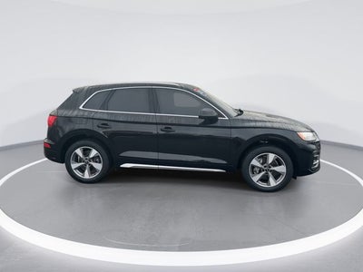 2023 Audi Q5 40 Premium quattro