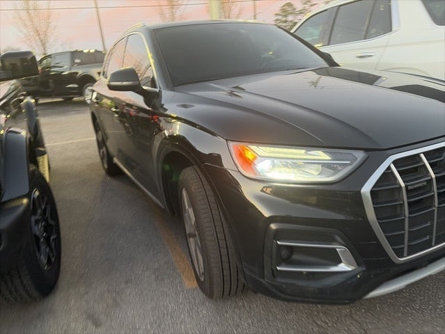 2023 Audi Q5 40 Premium quattro