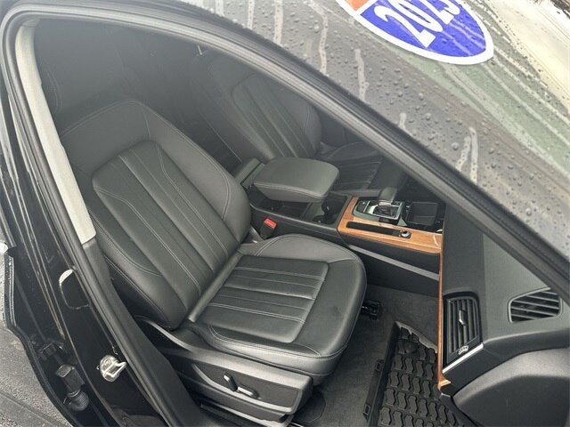 2023 Audi Q5 40 Premium quattro