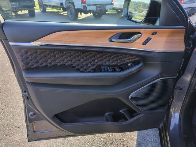 2024 Jeep Grand Cherokee Summit Reserve