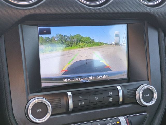 2022 Ford Mustang EcoBoost