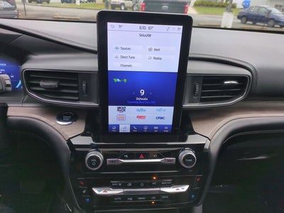 2023 Ford Explorer Platinum