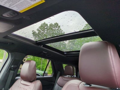 2023 Ford Explorer Platinum