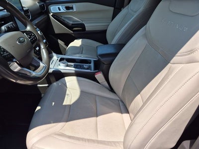 2022 Ford Explorer Platinum