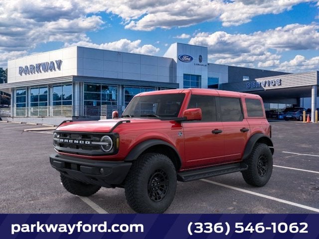 2026 Ford Bronco Outer Banks