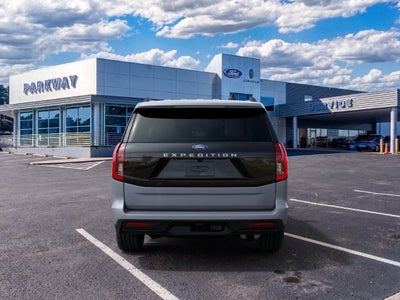 2027 Ford Expedition Active