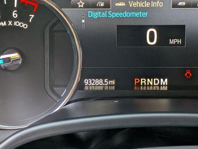 2021 Ford Expedition XLT 202A