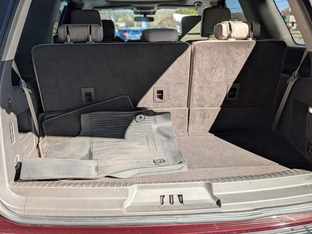 2021 Ford Expedition XLT 202A