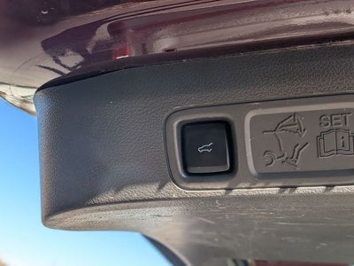 2021 Ford Expedition XLT 202A