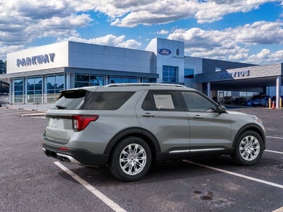 2027 Ford Explorer Platinum