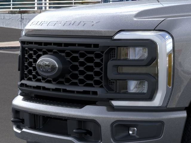 2025 Ford F-350SD Lariat