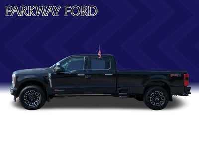 2024 Ford F-350SD Platinum