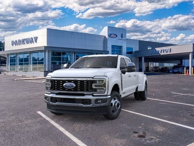 2026 Ford F-350SD Lariat DRW