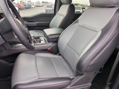 2023 Ford F-150 Lightning Lariat