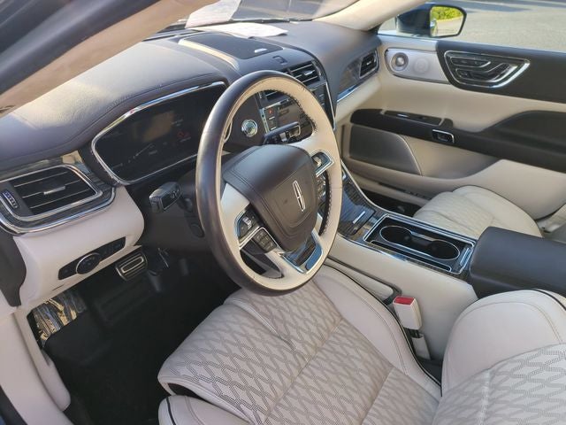 2018 Lincoln Continental Black Label