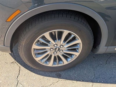 2022 Lincoln Nautilus Standard