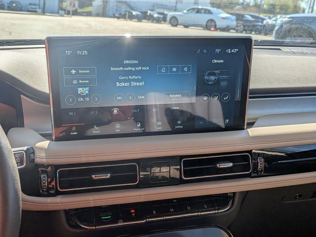 2022 Lincoln Nautilus Standard