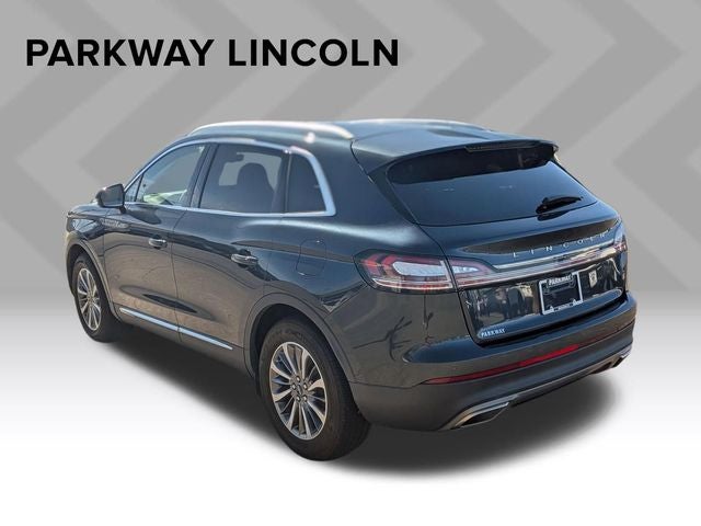 2022 Lincoln Nautilus Standard