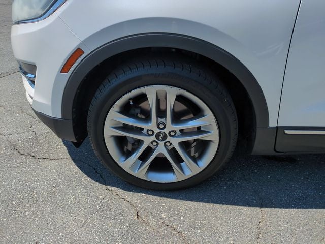 2015 Lincoln MKC Base