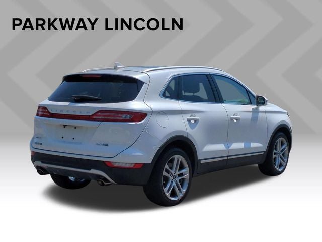 2015 Lincoln MKC Base