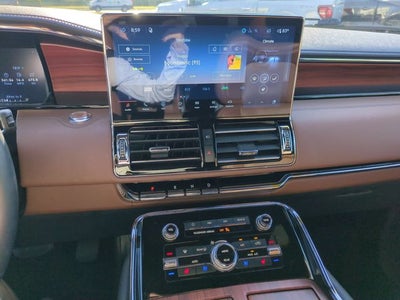 2024 Lincoln Navigator Reserve