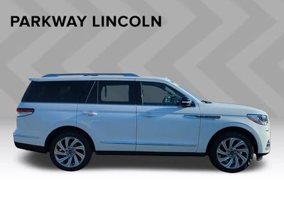 2024 Lincoln Navigator Reserve