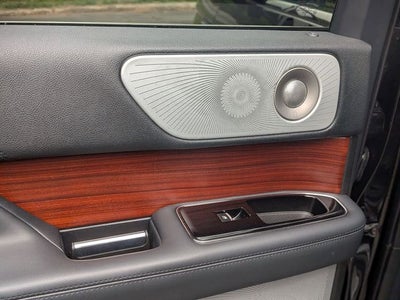 2023 Lincoln Navigator L Reserve