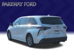 2023 Toyota Sienna XLE 8 Passenger